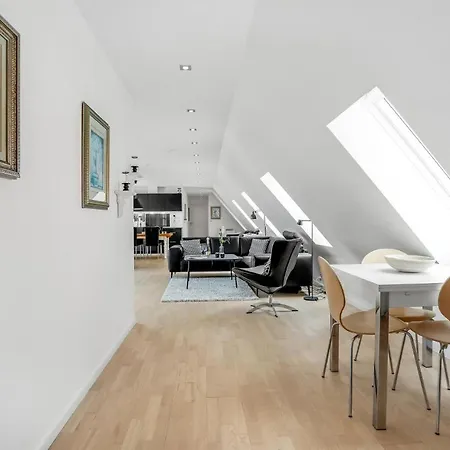 شقة Gorgeous In With Wifi غودهيم