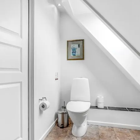 Gorgeous In With Wifi *